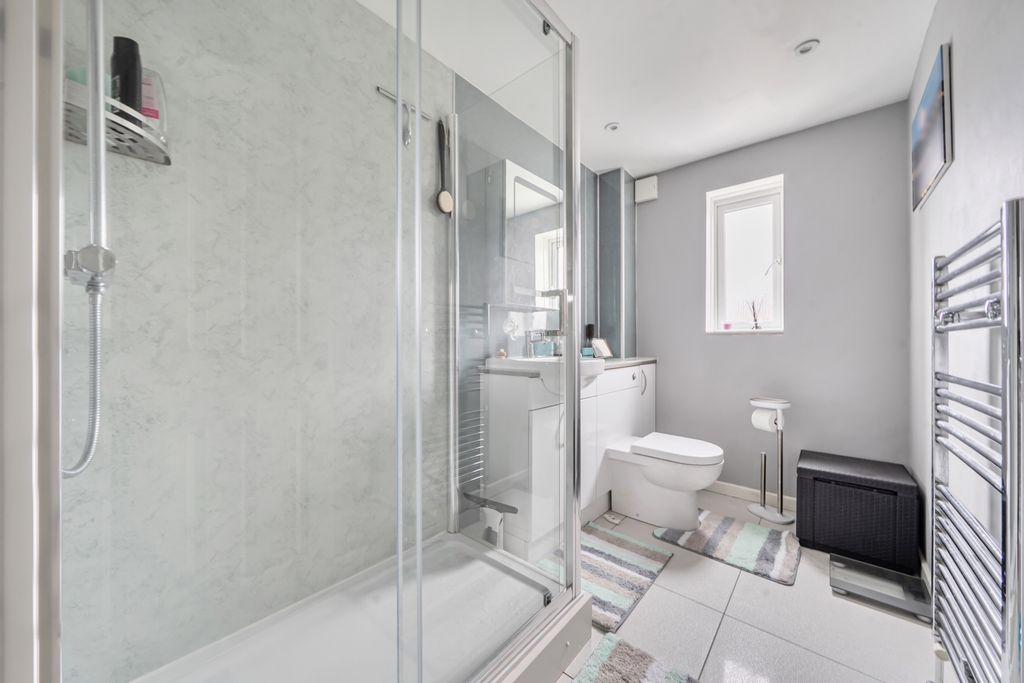 Property photo 1 of 10 1404034-9-697B321d1290c