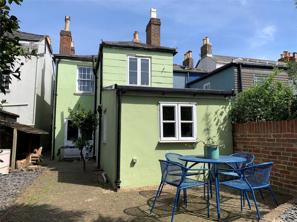 Property photo 1 of 22 Garden