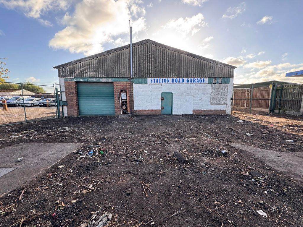 Property photo 2 of 10 Photo 3