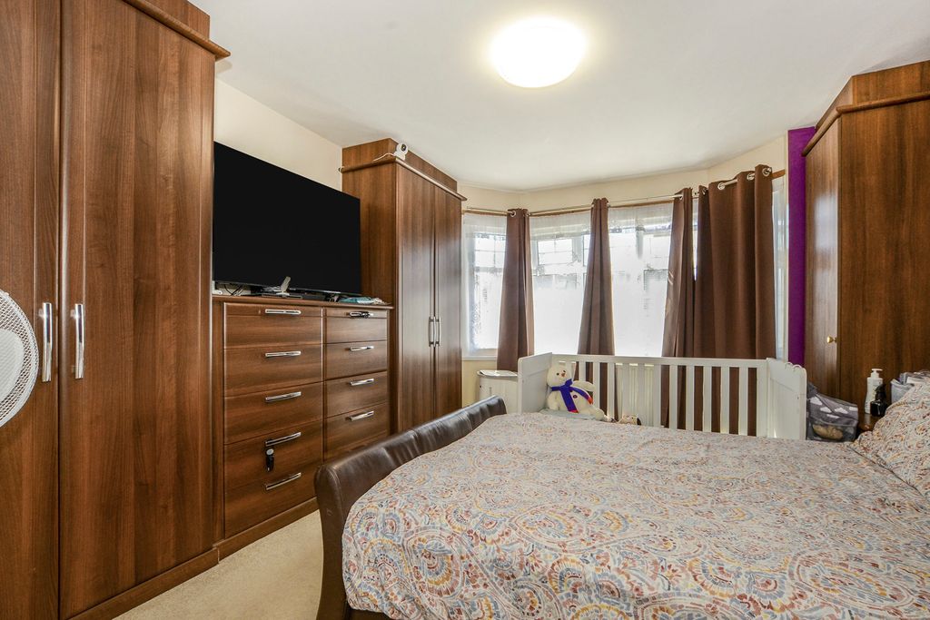 Property photo 2 of 20 Pbox-Img.Jpg