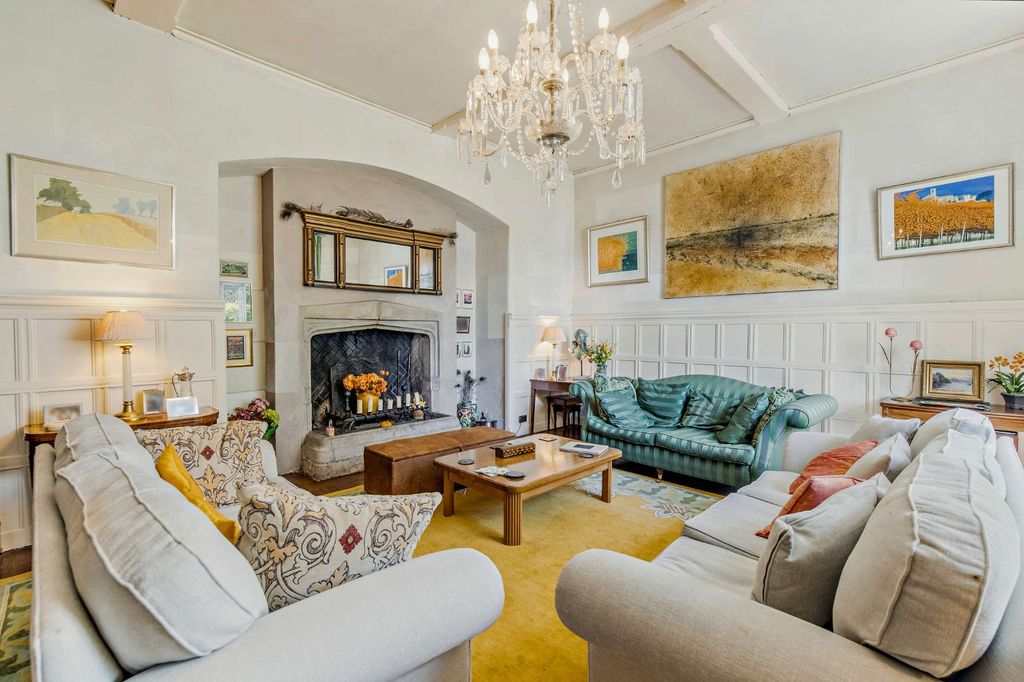 Property photo 2 of 28 Reception Room