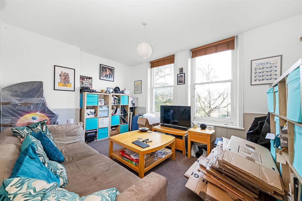 Property photo 3 of 10 Reception Room