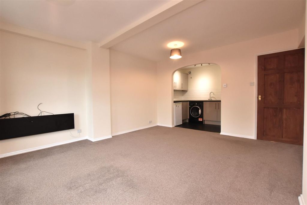 Property photo 2 of 4 5 Archway (11).Jpg