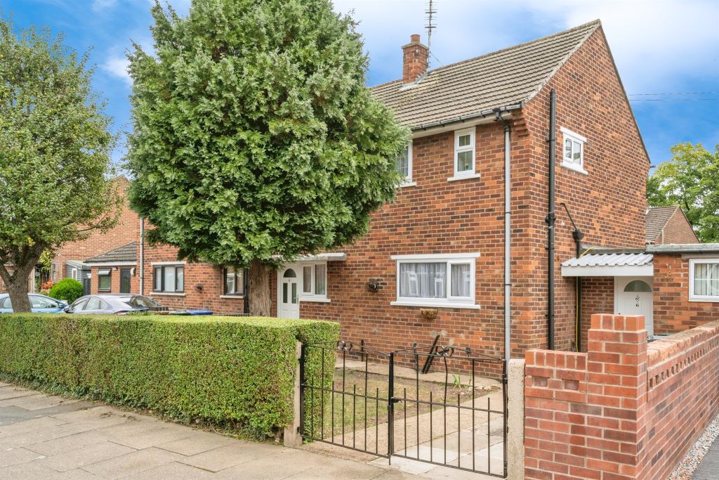 Property photo 1 of 17