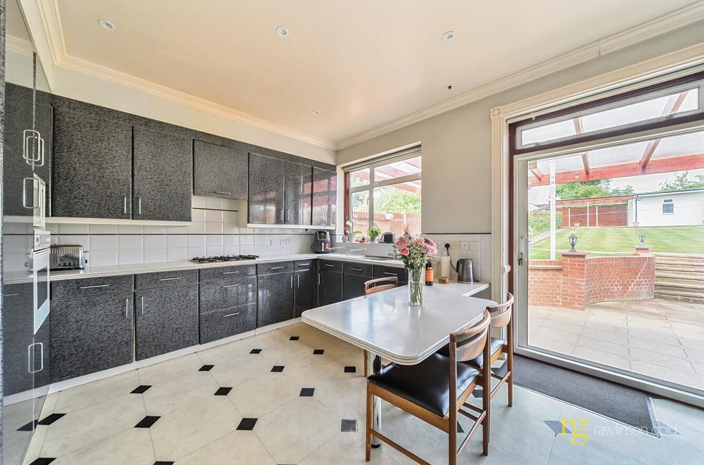Property photo 3 of 19 1c8507Aa-50A6-45F7-8332-Ea21336000Fb.Jpg