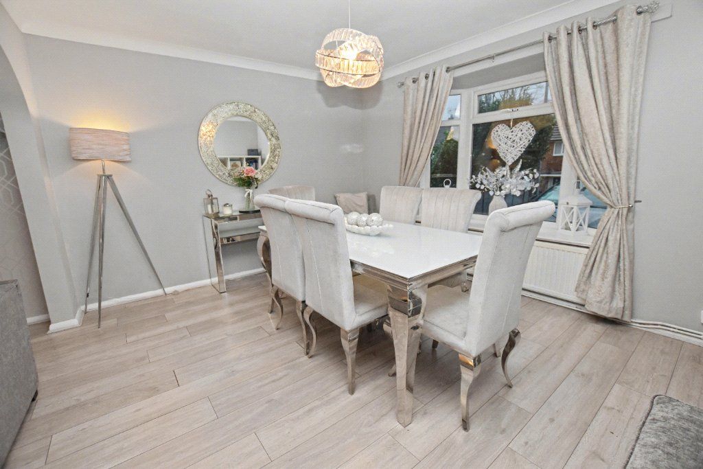 Property photo 3 of 17 Picture No. 11