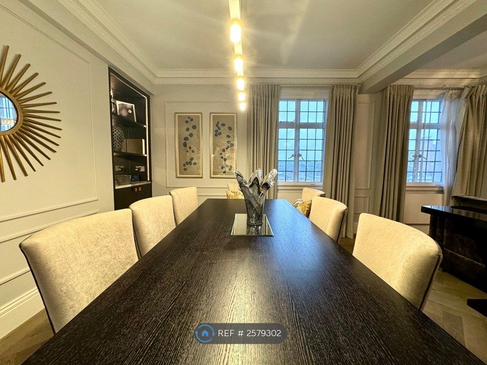 Property photo 3 of 35