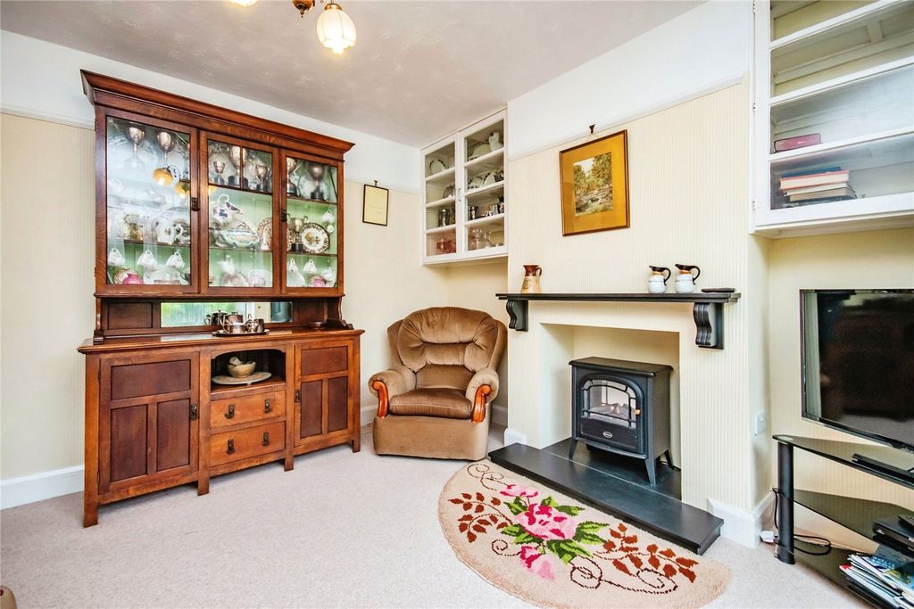Property photo 3 of 17 Picture No. 05