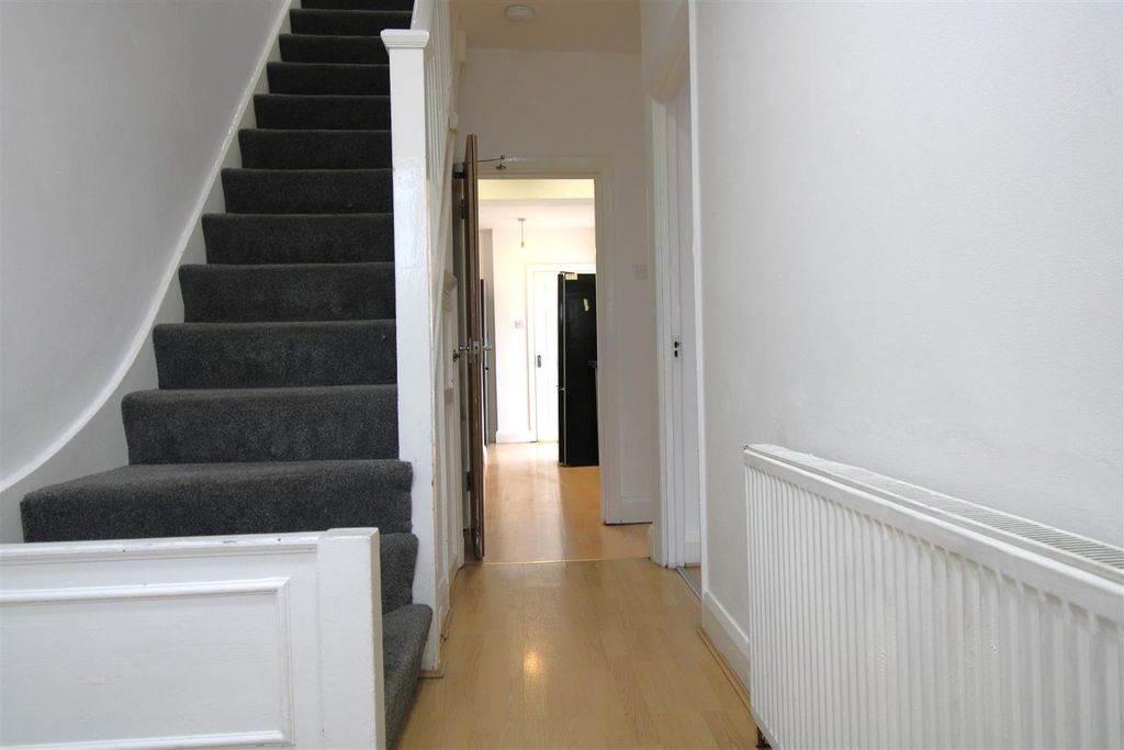 Property photo 2 of 4 Img_0207.Jpg