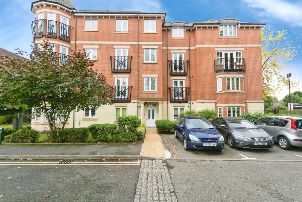 Property photo 2 of 13