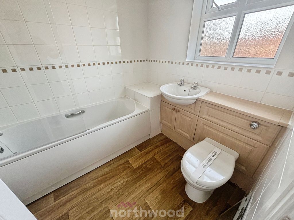 Property photo 3 of 31