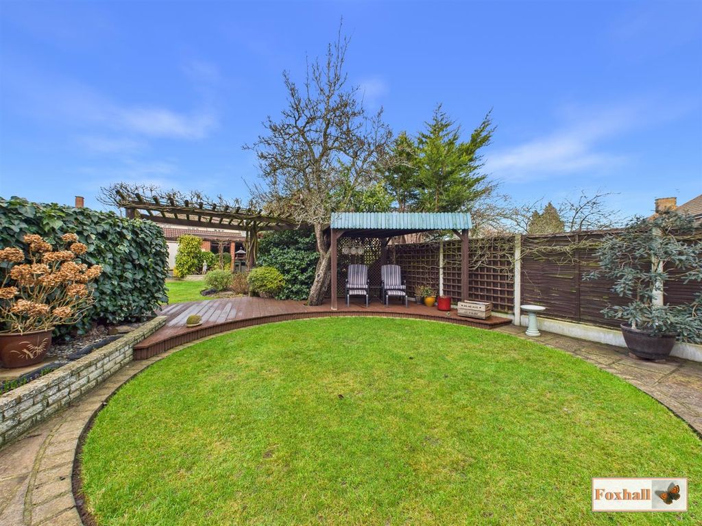 Property photo 2 of 37 Rear Garden