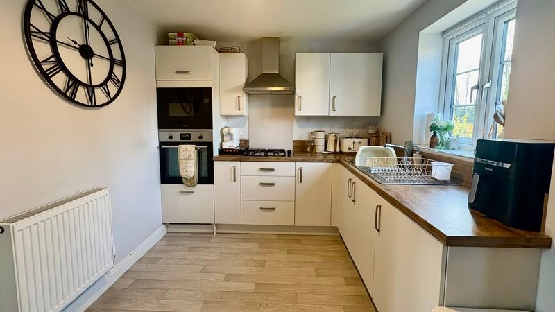 Property photo 2 of 12 Photo 2