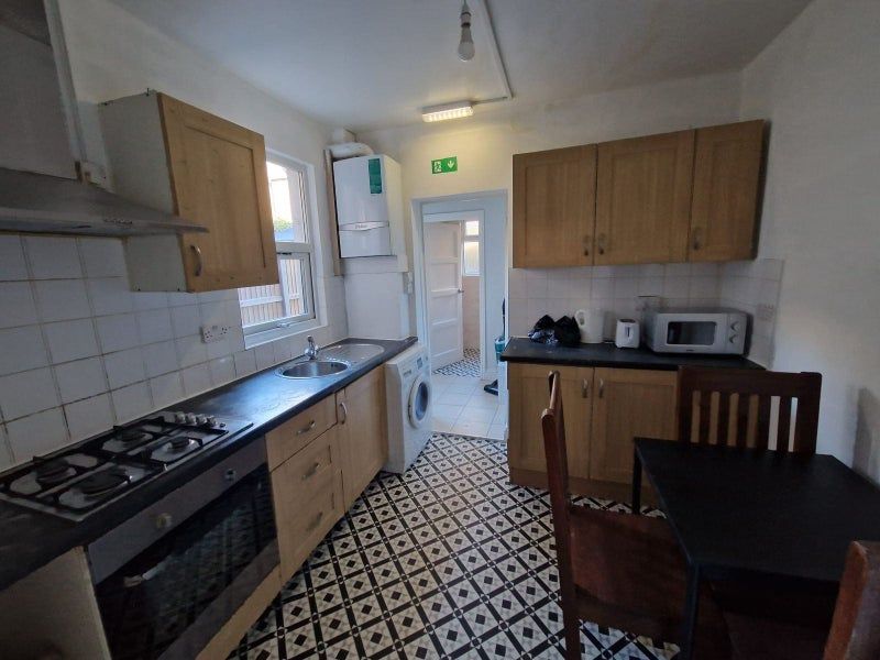 Property photo 3 of 4