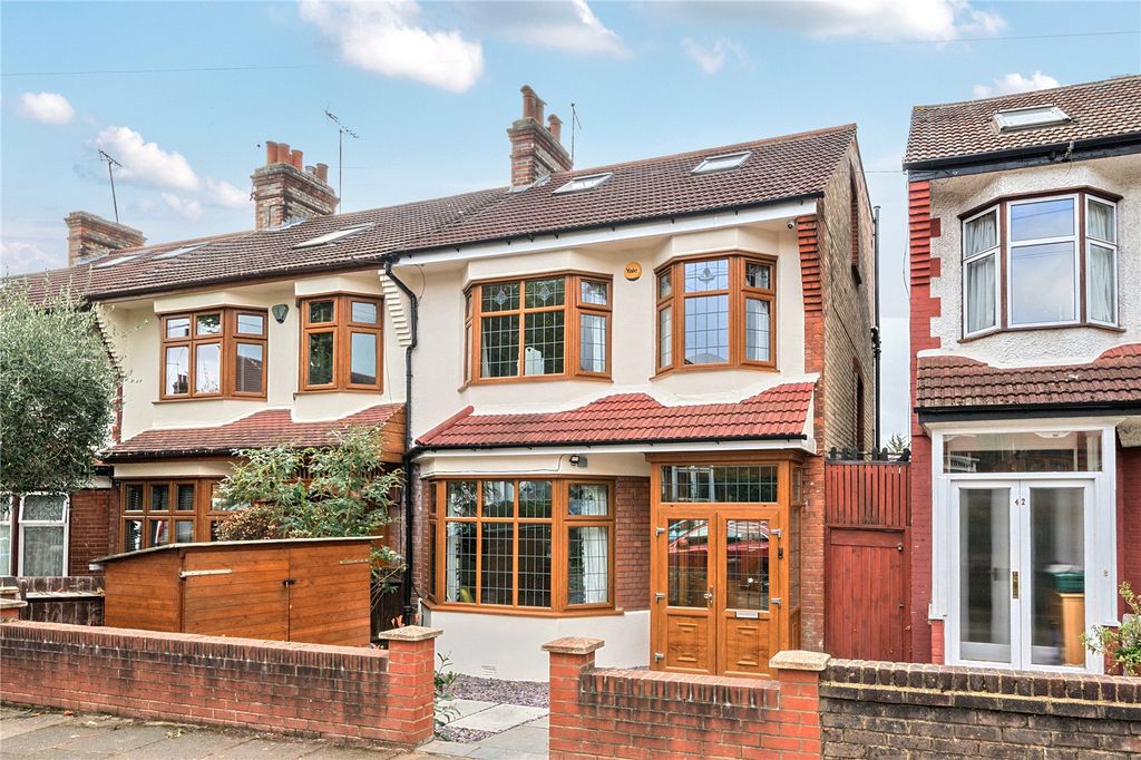 Property photo 1 of 20 Picture No. 02