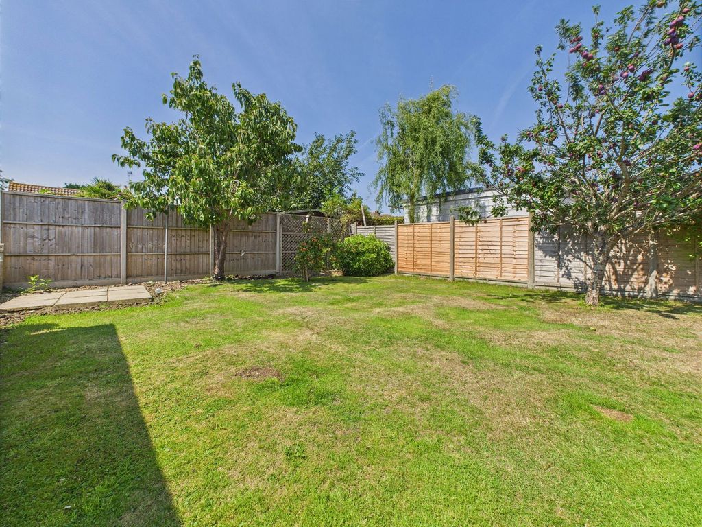 Property photo 2 of 11
