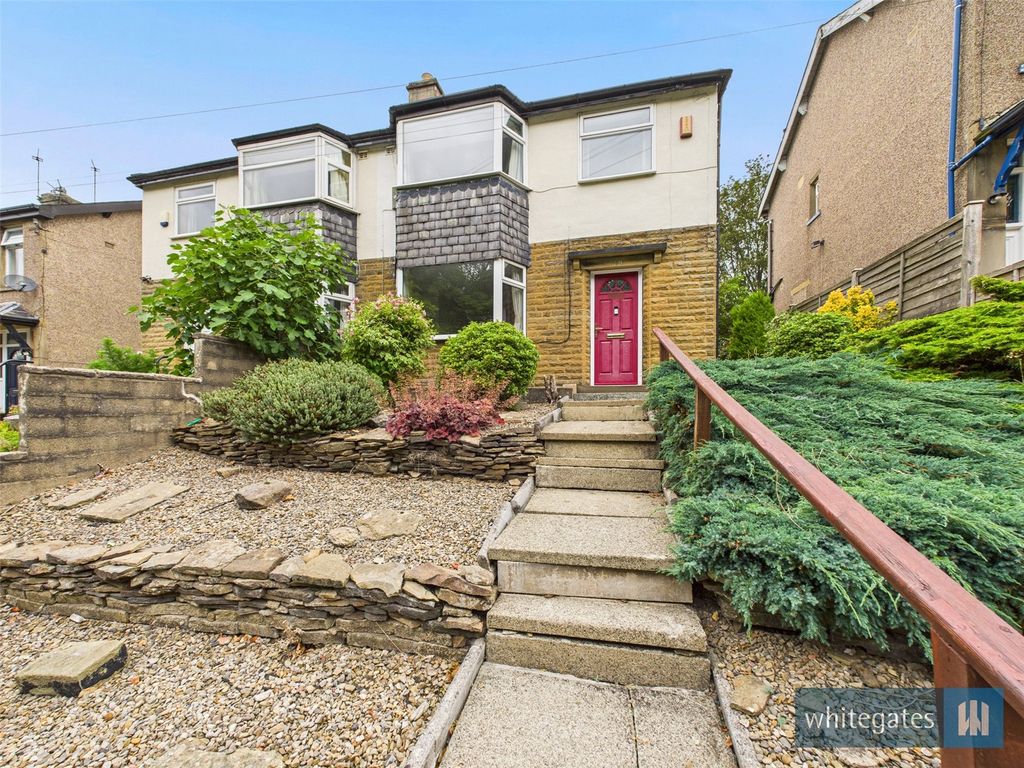 Property photo 1 of 25 Picture No. 23