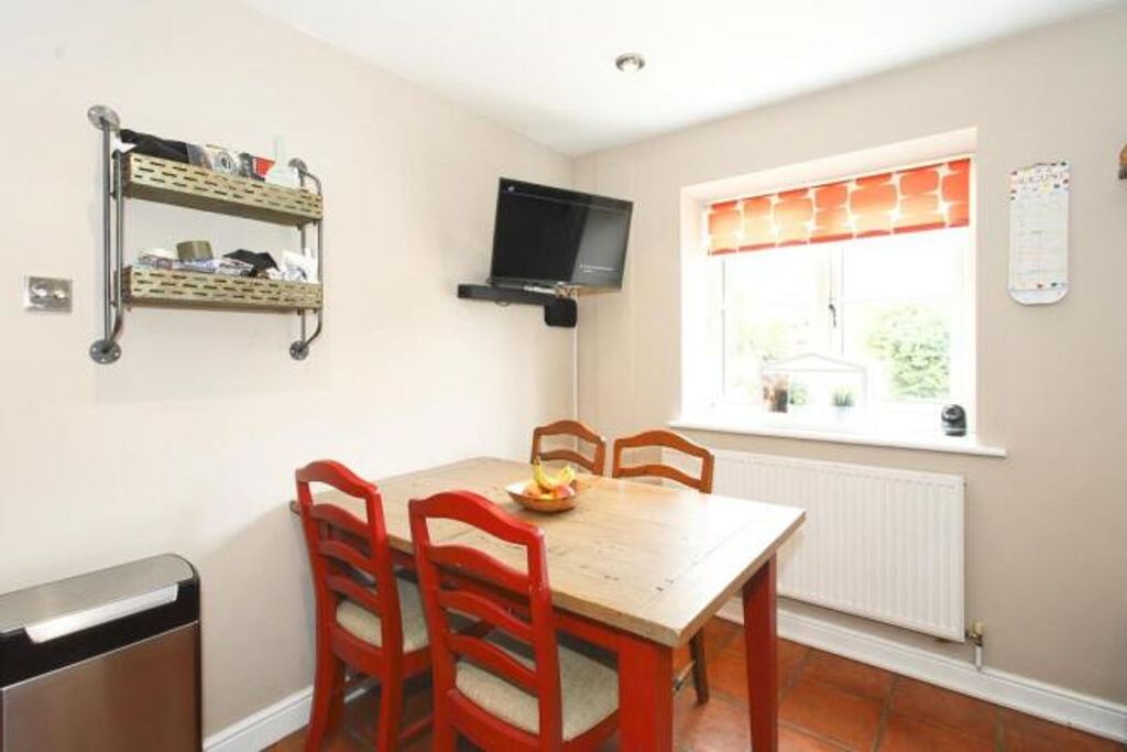 Property photo 3 of 29