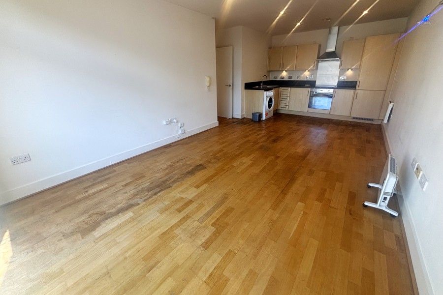 Property photo 3 of 8