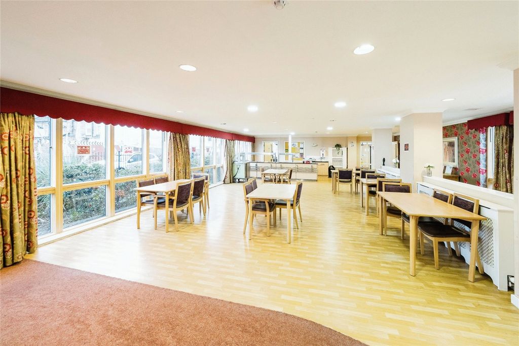 Property photo 1 of 17 Picture No. 19