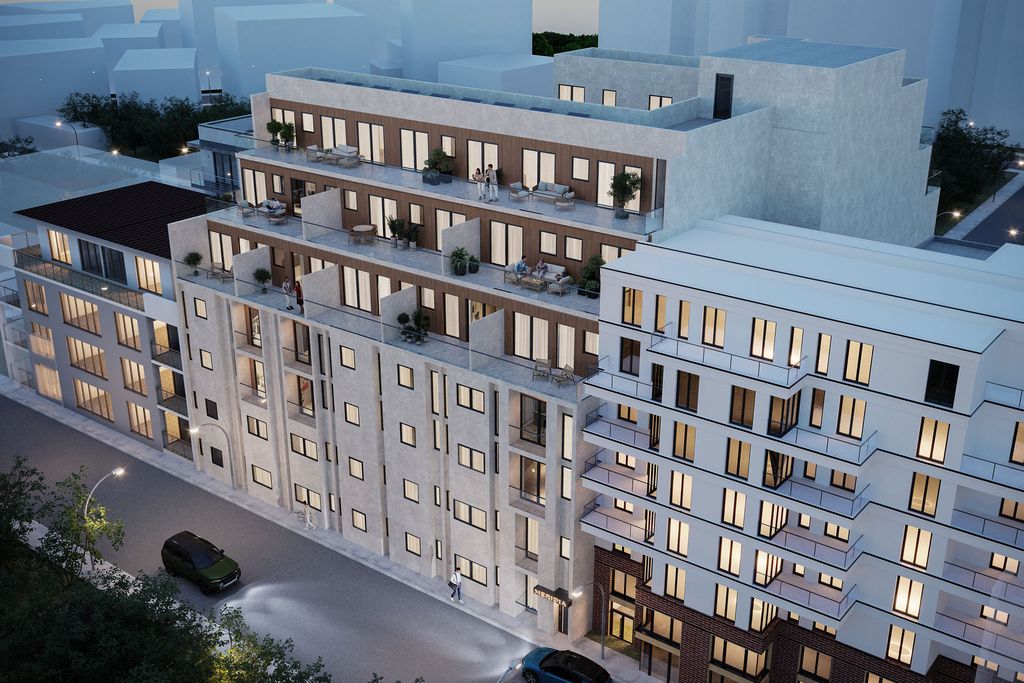 Property photo 2 of 8