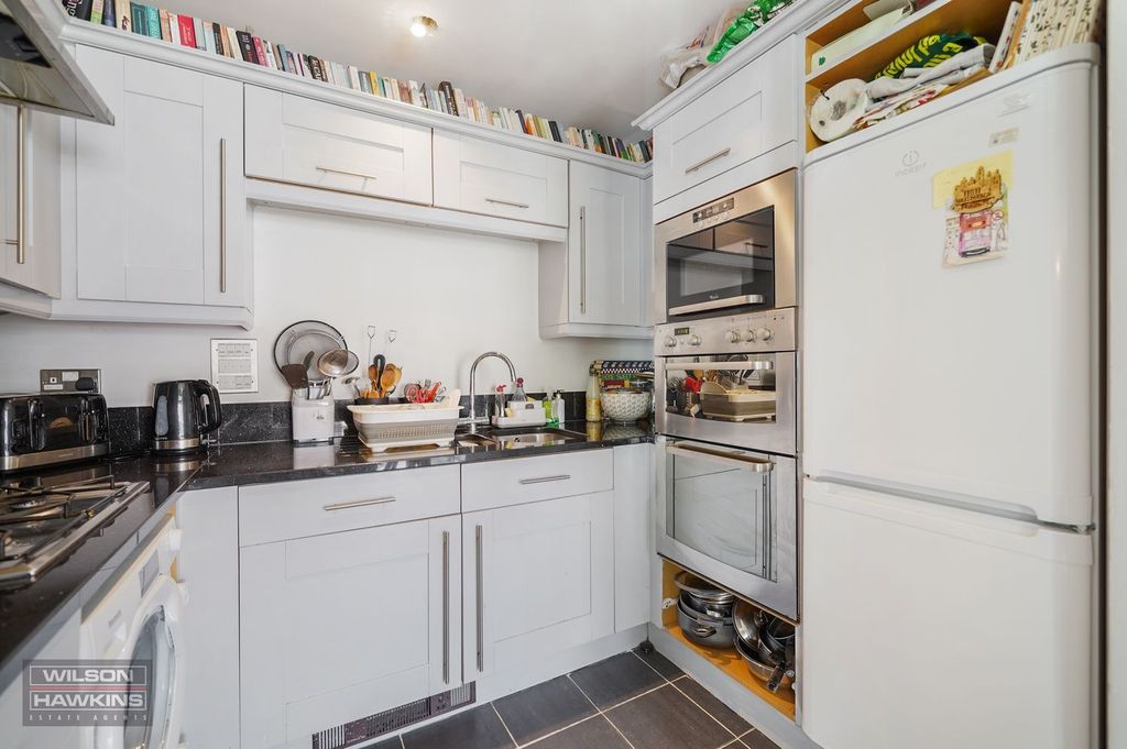 Property photo 3 of 15