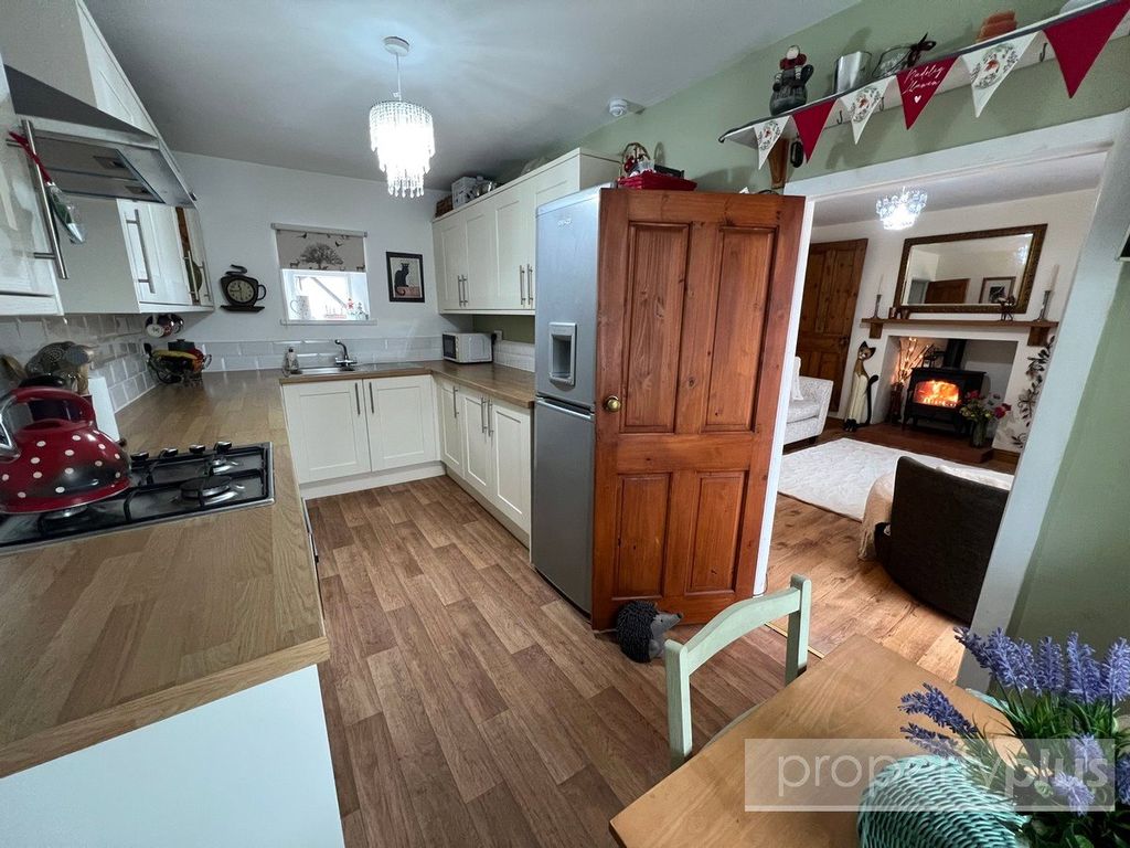 Property photo 2 of 16 Picture No. 09