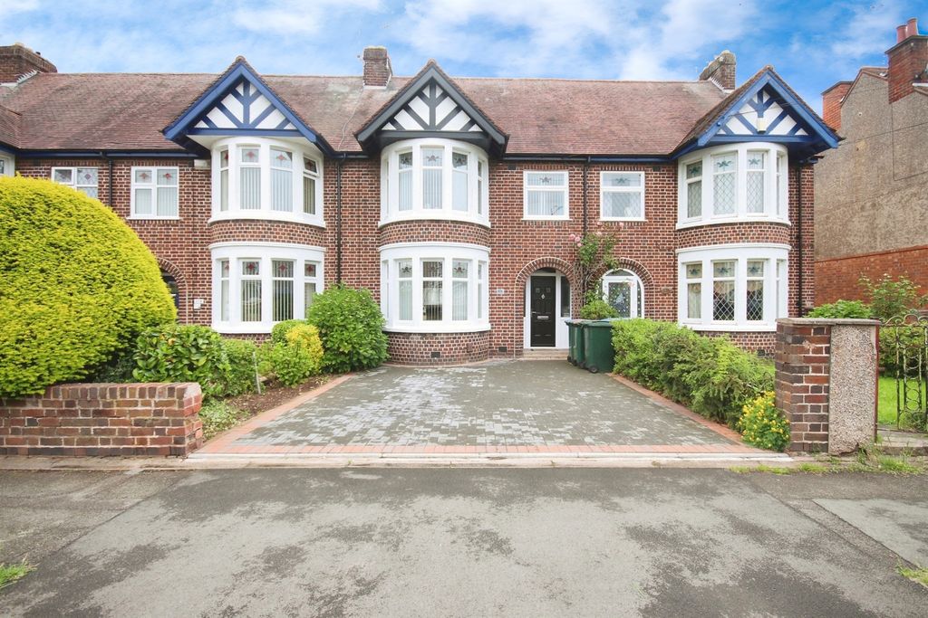 Property photo 1 of 16