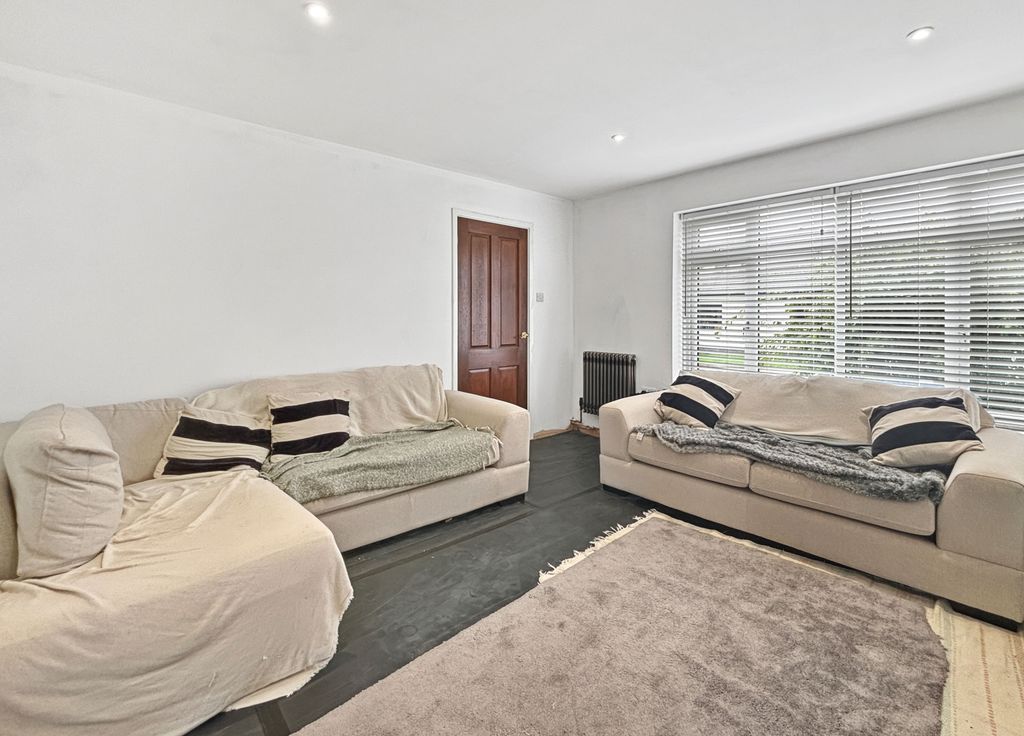 Property photo 3 of 18 cd30144823A705Bda8F8c218F9Ff5c22Bb64759A