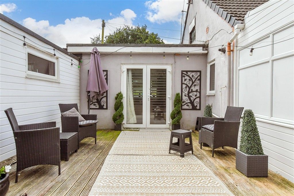 Property photo 1 of 11 Rear Garden