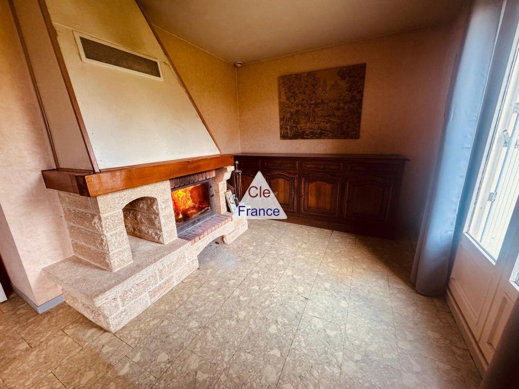 Property photo 3 of 10