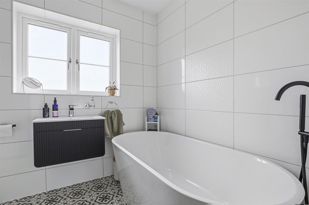 Additional image 36 of 6 bed detached house for saleWilliam Foster Way, Burley In Wharfedale, Ilkley LS29