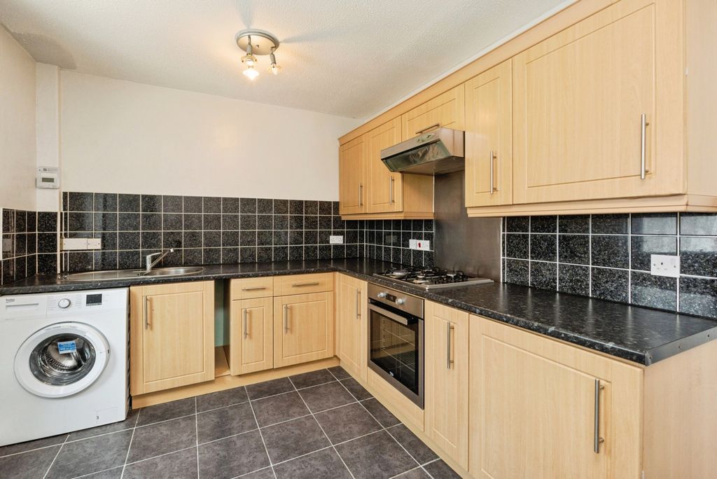 Property photo 2 of 16 Breakast Kitchen
