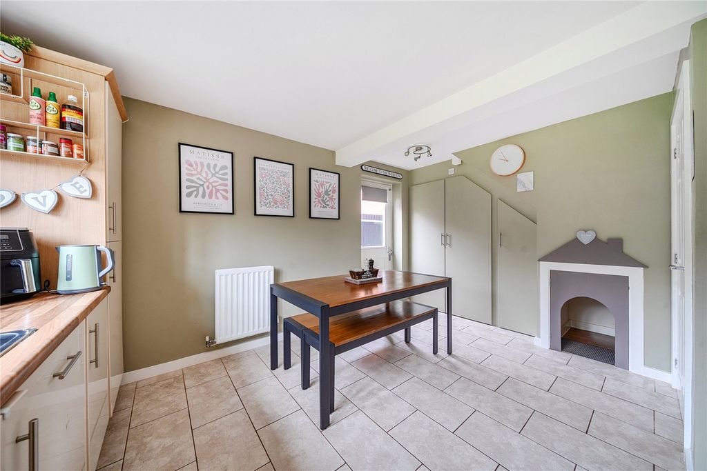 Property photo 3 of 20 Picture No. 10