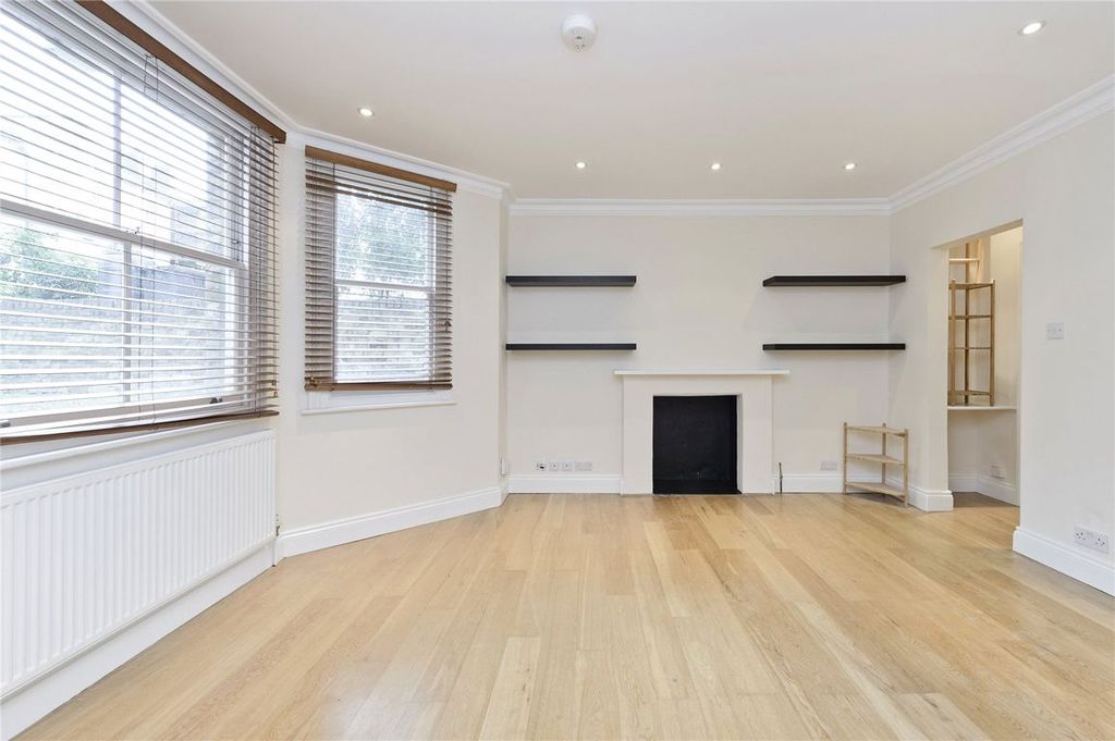 Property photo 2 of 6