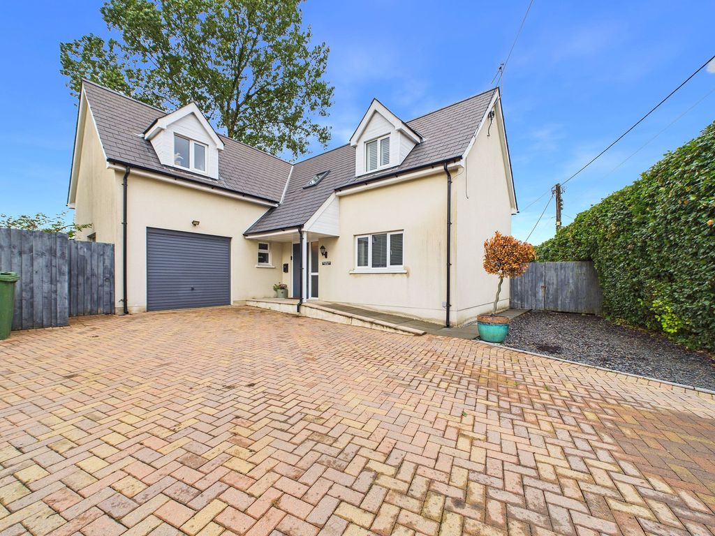 Property photo 1 of 26