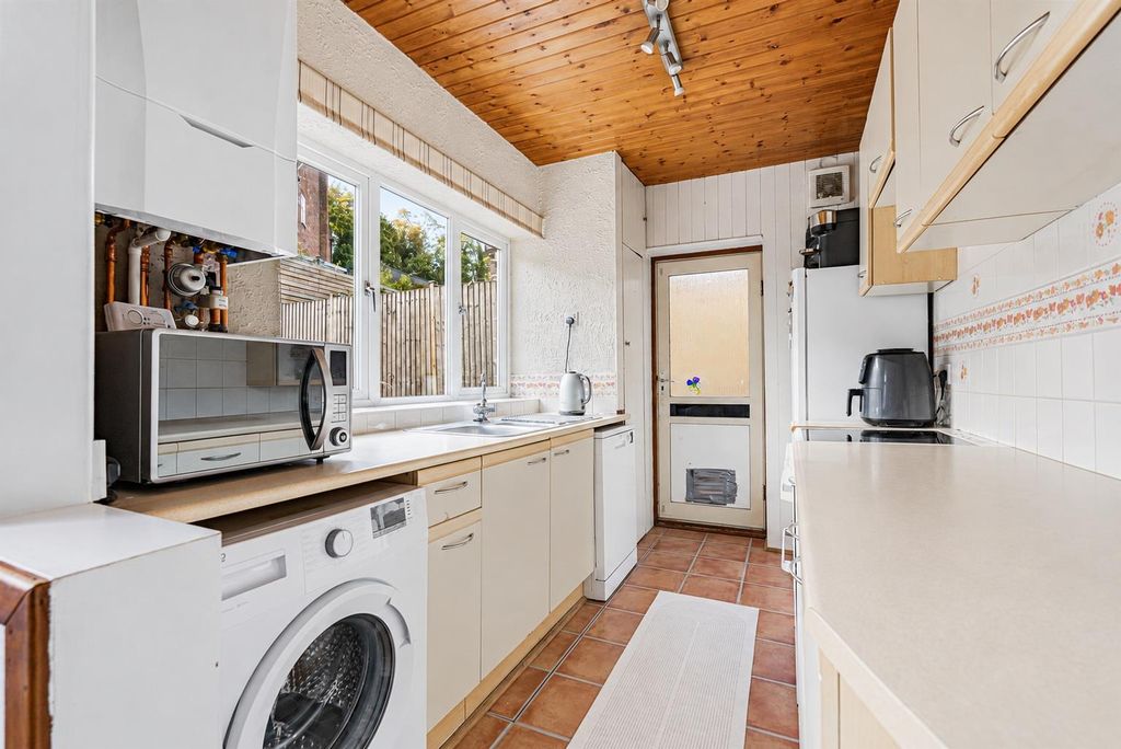 Property photo 2 of 27 2