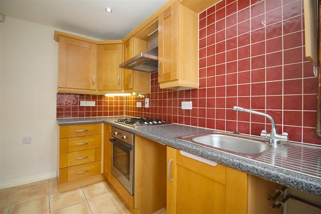 Property photo 2 of 22