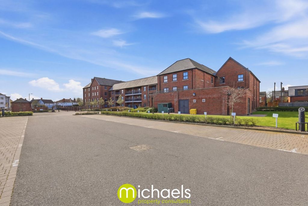 Property photo 1 of 30