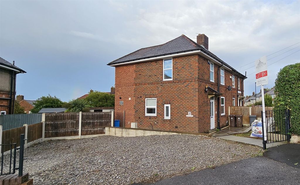 Property photo 1 of 12 Driveway.Jpg