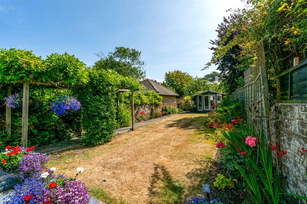 Property photo 2 of 22 Picture No. 22