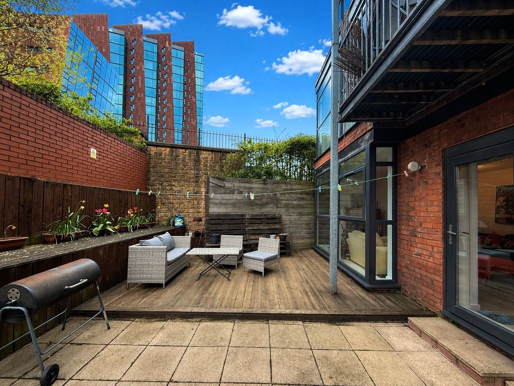 Property photo 3 of 13 Picture No. 14