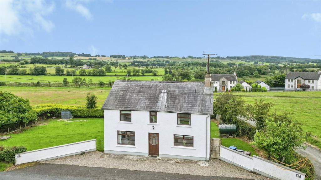 Property photo 3 of 43 Dhp-4.Jpg