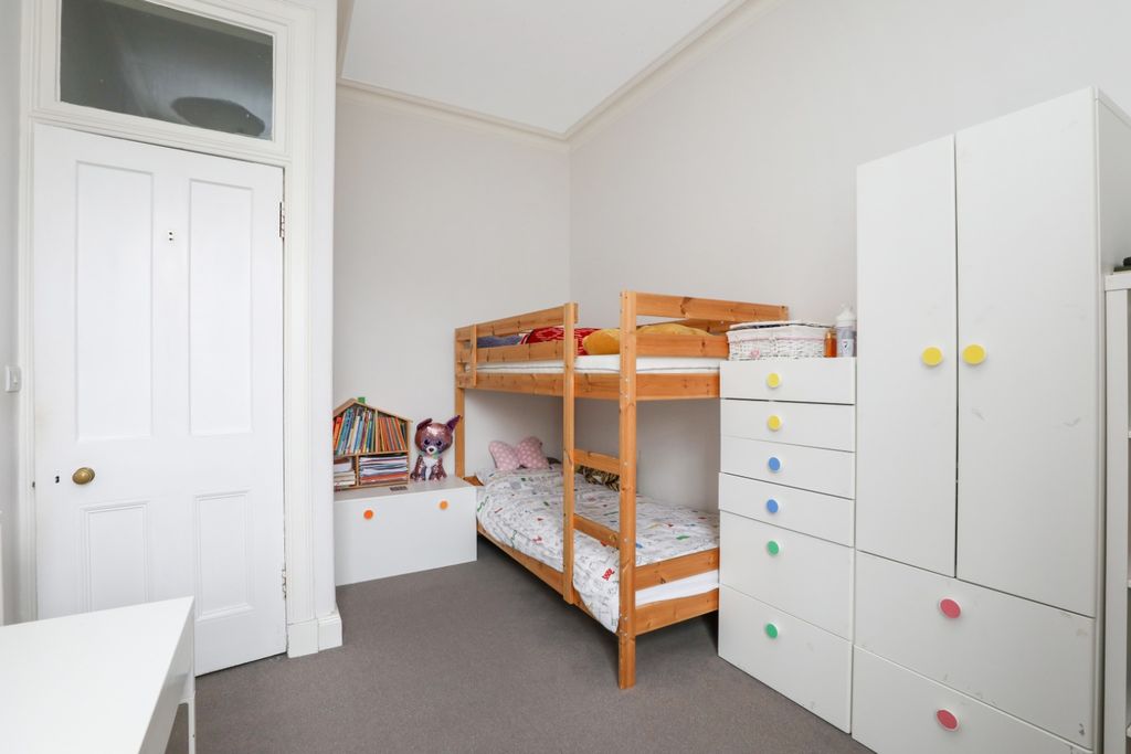 Additional image 12 of 4 bed flat for sale3 2F1 Merchiston Cresent, Merchiston, Edinburgh EH10