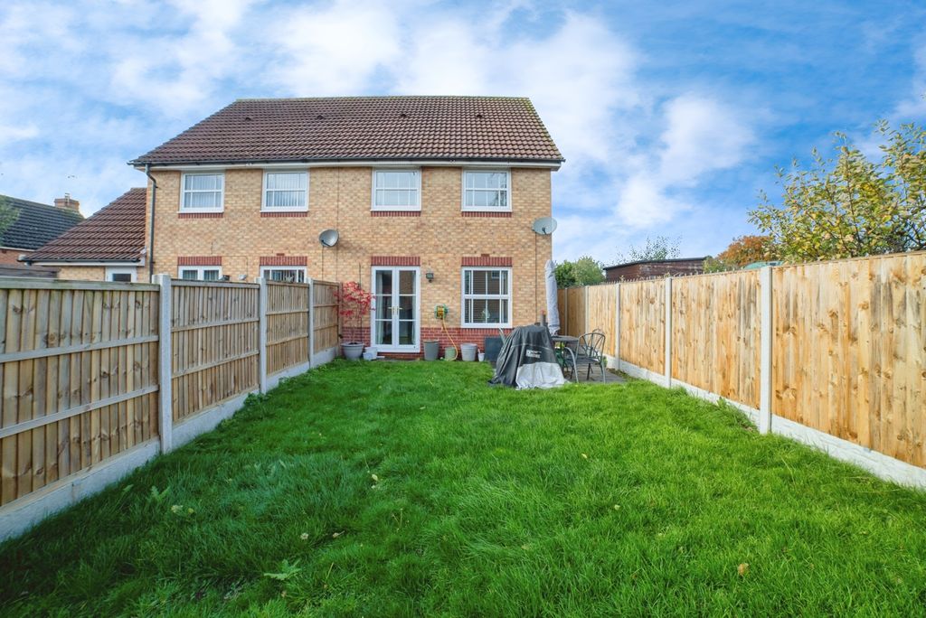 Property photo 2 of 17 Photo