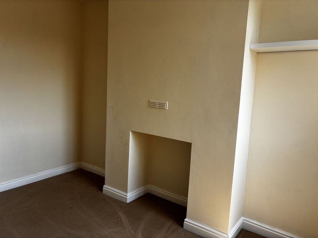 Additional image 6 of 1 bed flat for saleSluice Road, South Ferriby, Barton-Upon-Humber DN18
