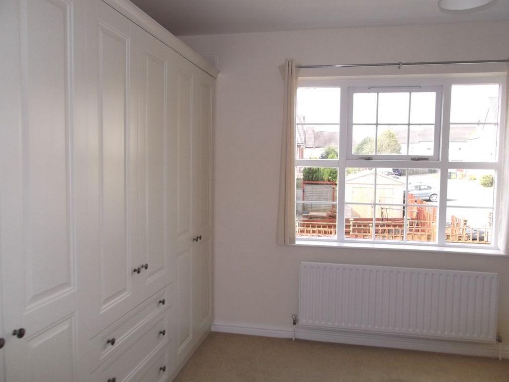 Additional image 7 of 2 bed terraced house to rentLakeside Road, Douglas, Isle Of Man IM2