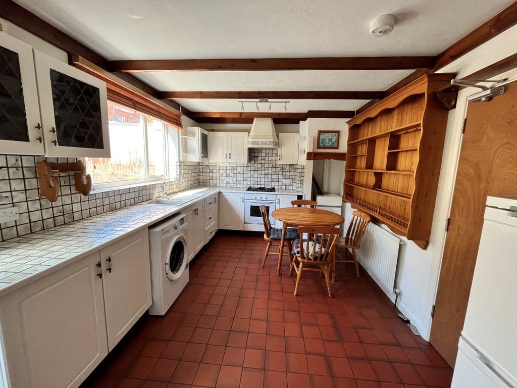 Property photo 3 of 13 Gallery