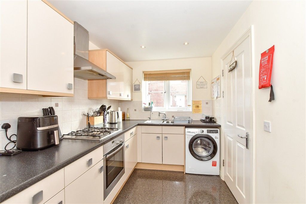 Property photo 3 of 13 Kitchen