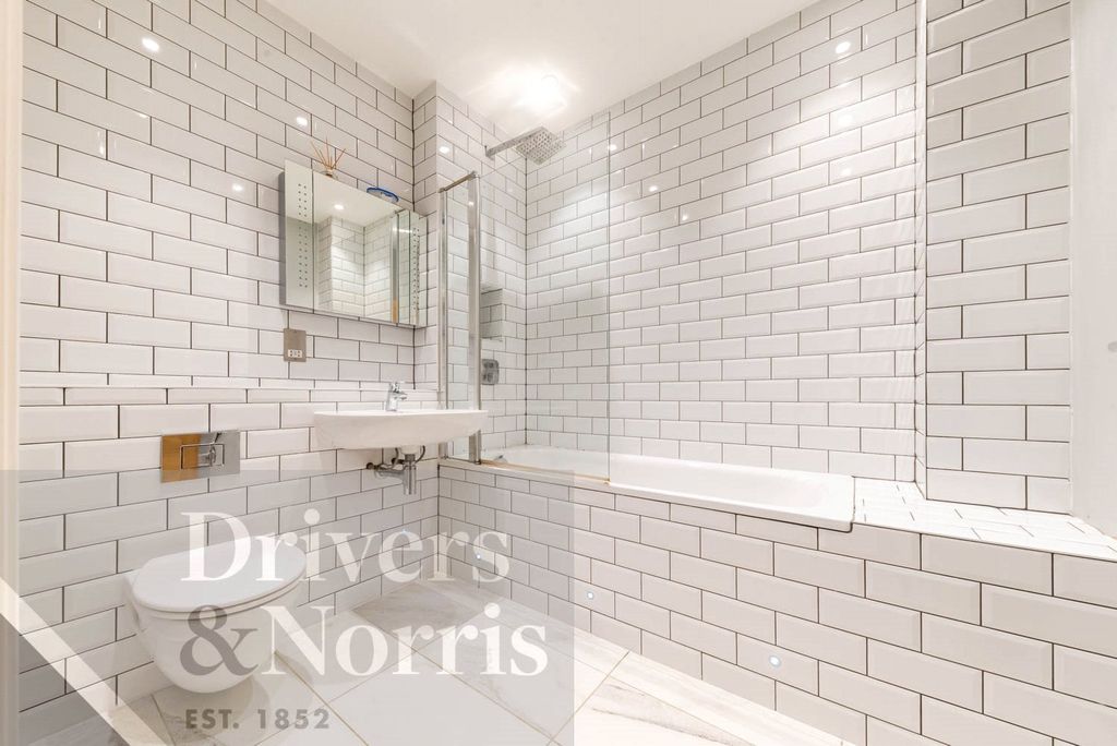 Property photo 3 of 6 Picture No. 09